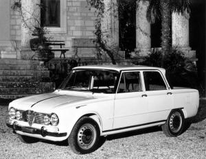 Alfa Romeo Giulia Super 1965 года
